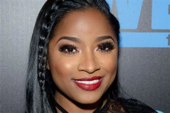 Toya Wright’s Fans Appreciate How Committed She Is To The ‘Weight No More’ Movement
