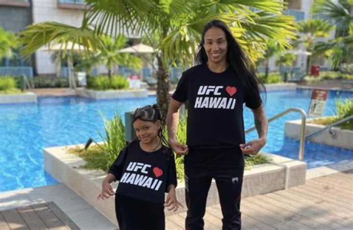 UFC Who Is Pedro Barbosa? Taila Santos Husband Married Life And Kids