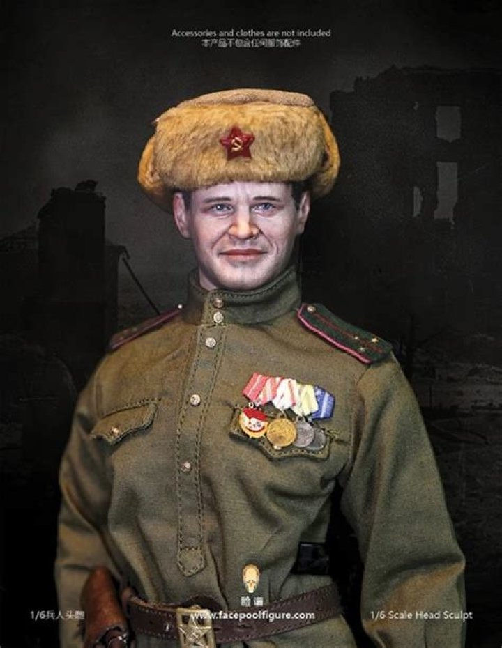 Vasily Zaytsev - Bio, Facts, Family Life of Russian Sniper