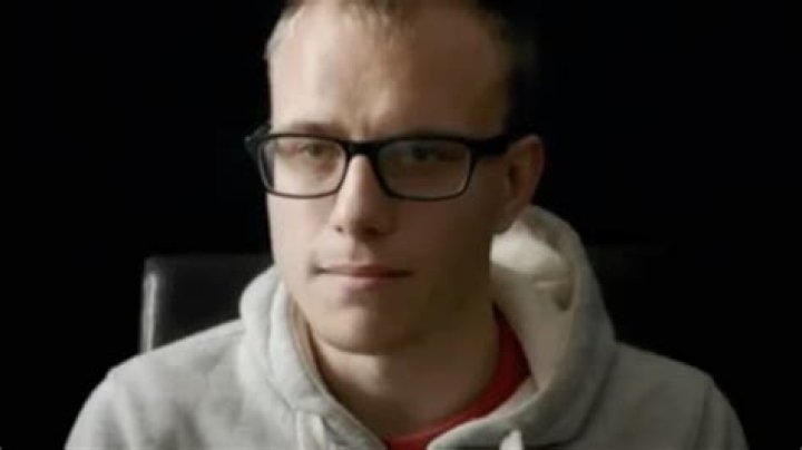 What did Jordan Worth do to Alex Skeel and how much time did she get?