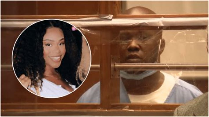 What happened to Maleesa Mooney, the second model in two days to be found dead inside her apartment?