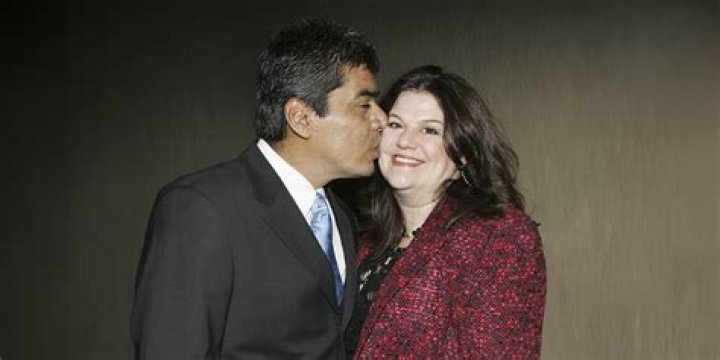 What happened to Raquel Welch's mother?