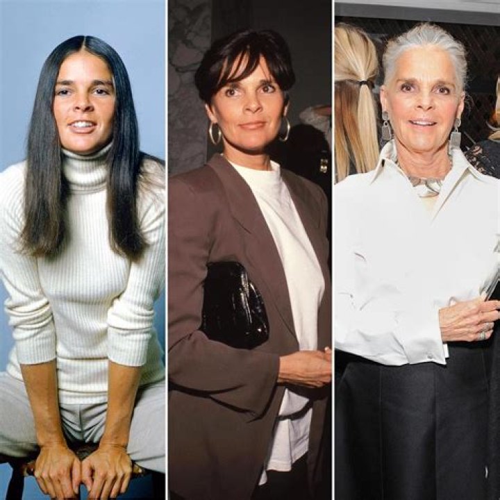 What is Ali MacGraw’s ethnicity and religion?