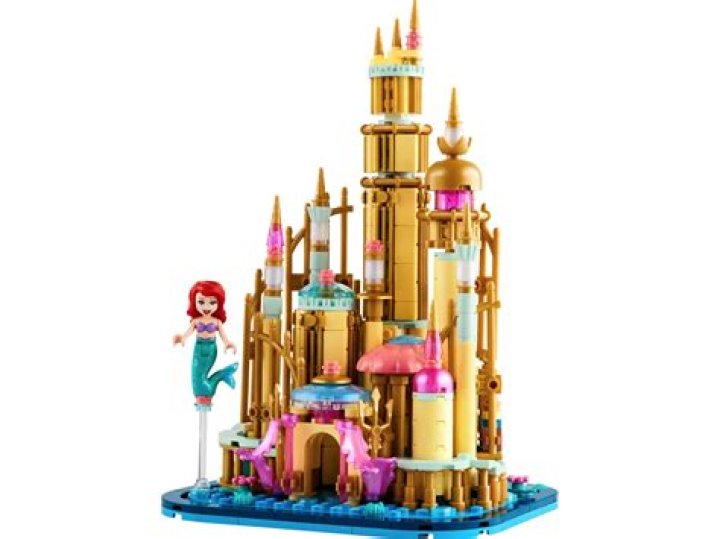 What is Little Mermaid castle called? – Celebrity