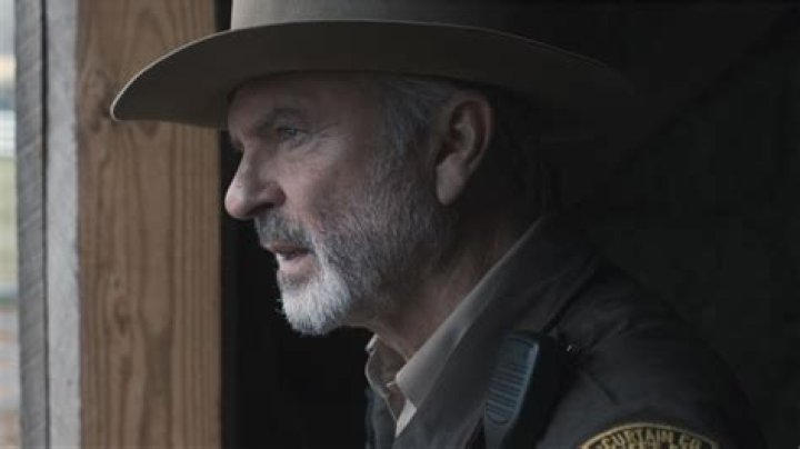 What is Sam Neill’s net worth?