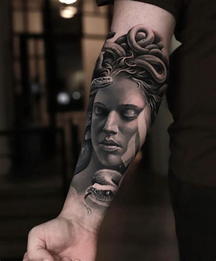What Is The Meaning Of The Medusa Tattoo? – Celebrity