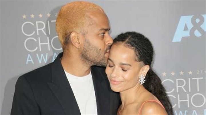 What is Zoë Kravitz’s dating history?