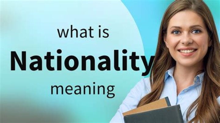 What nationality is Ben Hollingsworth?