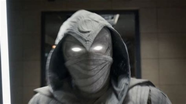 What powers does Moon Knight have? What are his weaknesses?