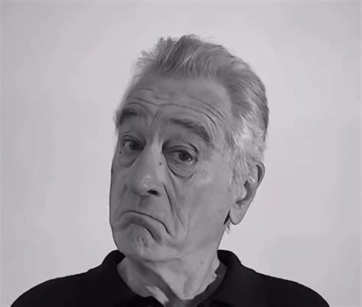What religion is Robert De Niro?