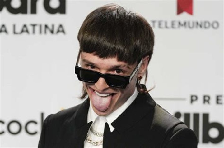 Where is Peso Pluma from?