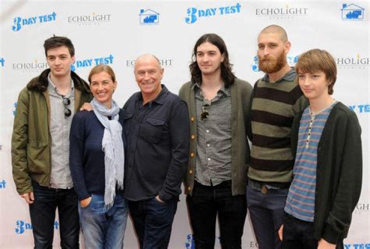 Who are James Mtume daughters?