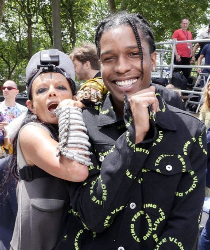 Who is Bobby Lammie? Age, curler, dating, kids