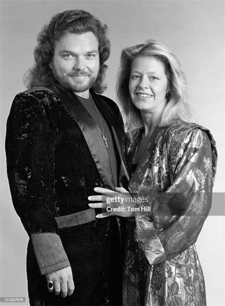 Who is Gary Rossington wife Dale Krantz Rossington?