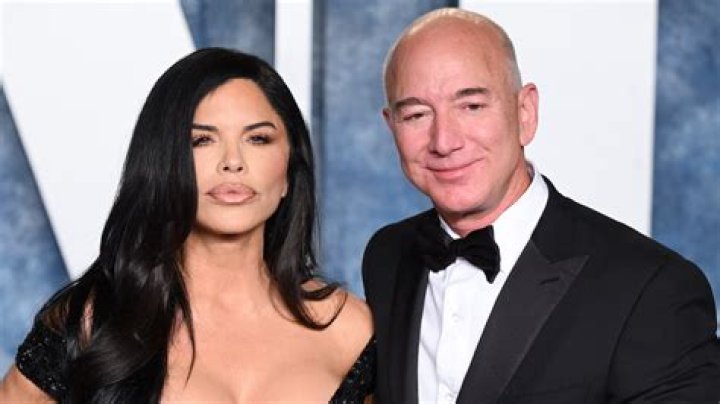 Who is Jeff Bezos’ fiancée, Lauren Sanchez?