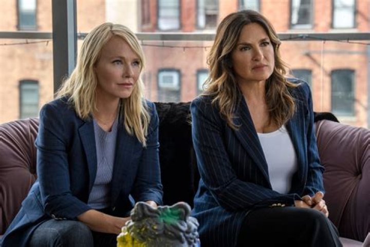 Who Replaces Amaro On Svu? – Celebrity