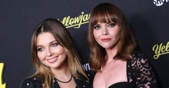 Yellowjackets' Sammi Hanratty Shares Swimsuit Photo of "Bachelorette Party"