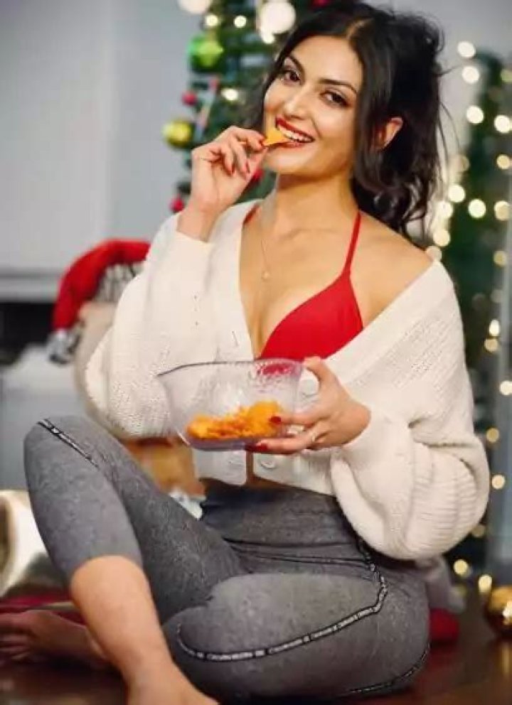 Yesha Sagar [Model] Biography, Wiki, Height, Weight, Age & More